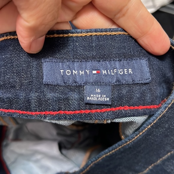 Tommy - Picture 2 of 2